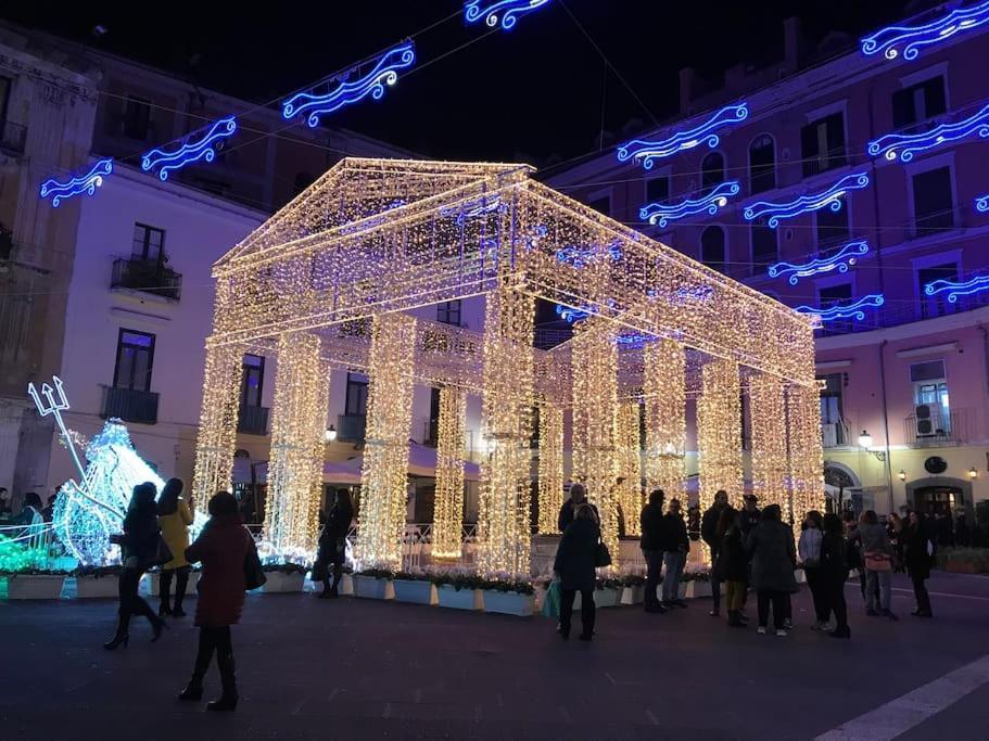 Le Stanze Di Sofia Bed & Breakfast Salerno Bagian luar foto